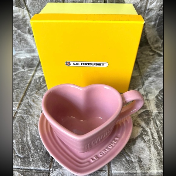 Le Creuset Other - Le Creuset Heart Mug with Tray